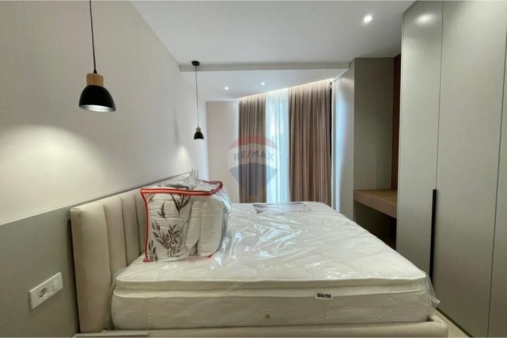 Apartament 1+1 me qira te Golden Tower!