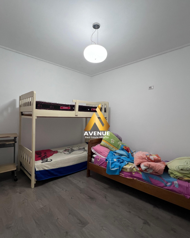 VILE ME QIRA - PRANE FRESKUT