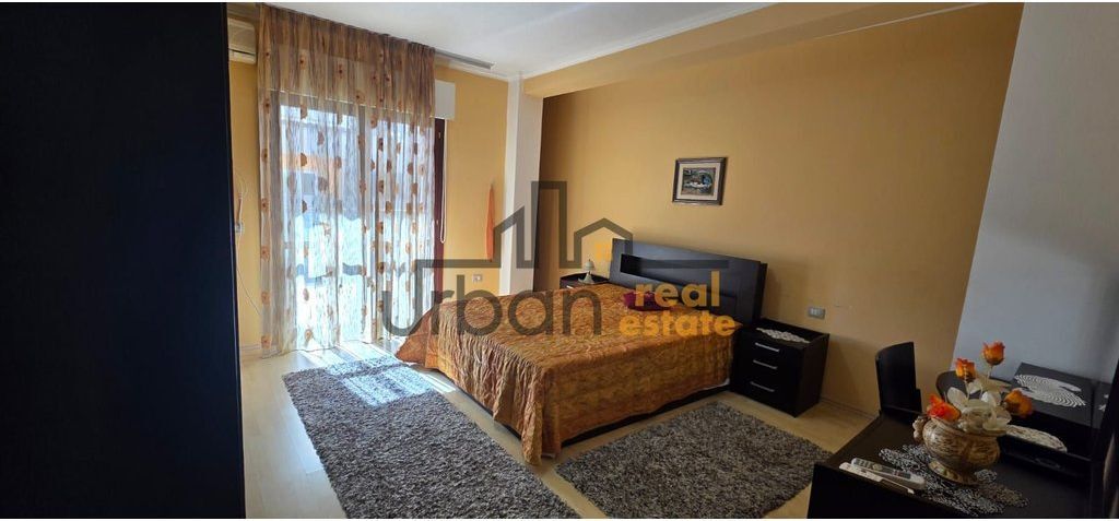 Qera, Apartament 2+1+2, Komuna e Parisit, Tiranë - 650€ | 110 m²