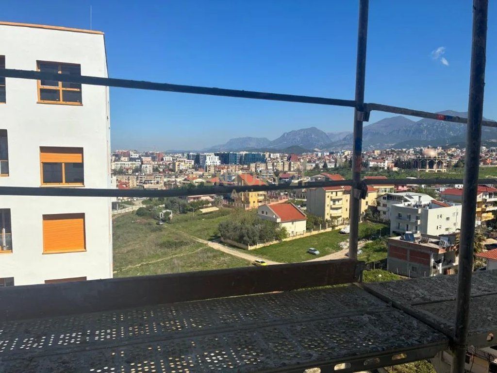 🏡 SHITET APARTAMENT 1+1 – KOMPLEKSI KADIU, ALI DEMI