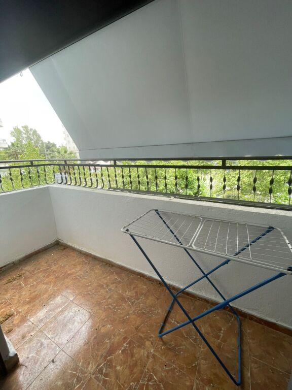 Jepet me qira apartament 1+1 në zonën e Plazhit