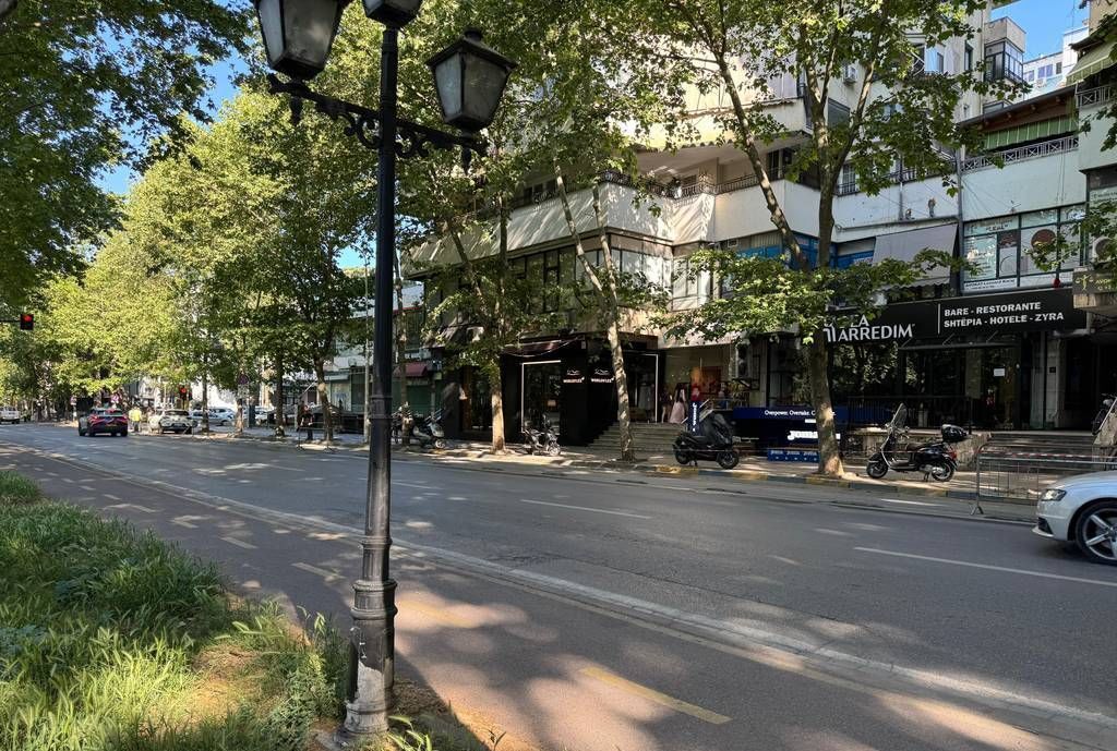 Apartament 2+1 ne shitje tek Bulevardi Gjergj Fishta