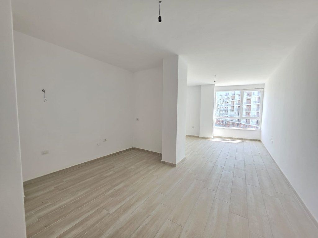 SHITET APARTAMENT 1+1, SHENGJIN