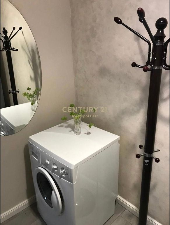 Appartamento 1+1 in affitto nel cuore di Tirana – Myslym Shyri