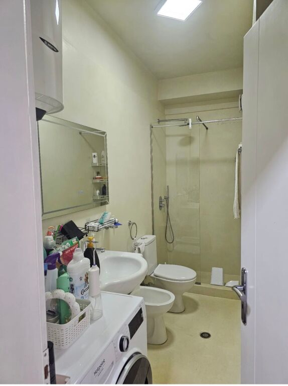 1+1, i mobiluar te ish profarma ne berryl,120 mije euro