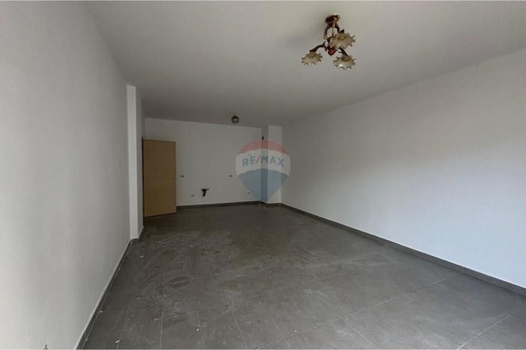 Apartament - Për Shitje - Rruga Aleksandër Moisiu, Tiranë(ID: 530391021-13)