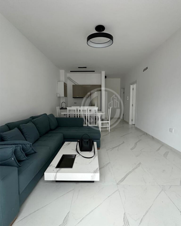 Apartament 2+1 për shitje — vijë e parë, Mali i Robit