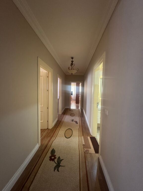 Shitet apartament 3+1+2 , Unaza e re pran Bar bohemit