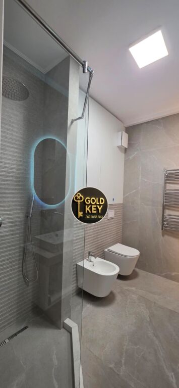 SHITET APARTAMENT LUKSOZ 1+1 KAZAZI DURRES