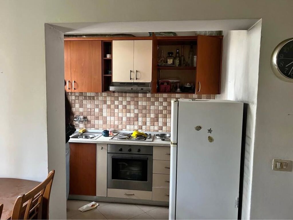 Apartament 1+1 me qera tek Rrethi i Shkozes