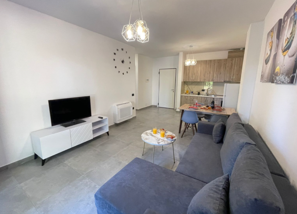 VENDESI APPARTAMENTO 1+1 – Rana e Hedhun, Shëngjin