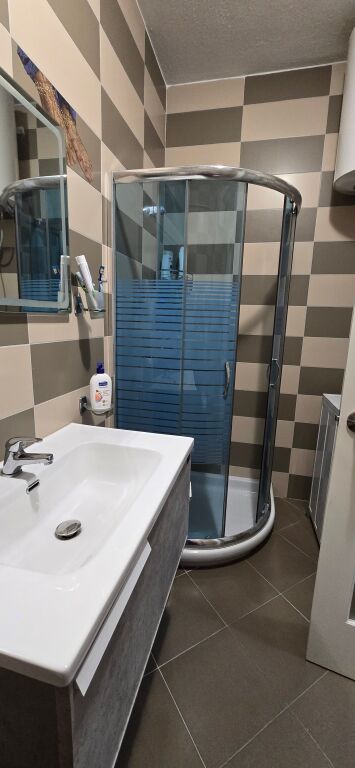 APPARTAMENTO 2+1+2 BALCONI, MYSLYM SHYRI