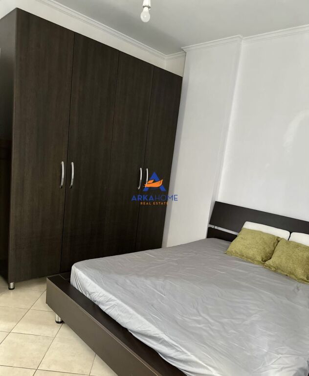 APPARTAMENTO IN AFFITTO 2+1+2 BALCONI "VICINO AL RISTORANTE FRESKU, FRESK" 600 EURO