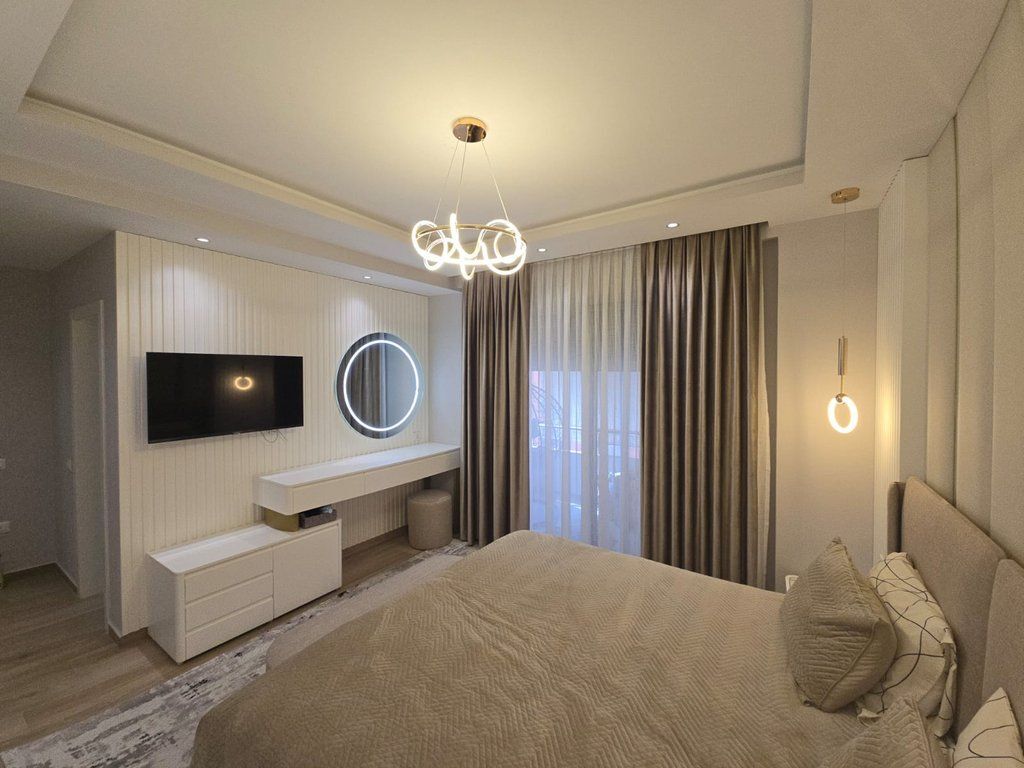 SHITET SUPER APARTAMENT LUKSOZ 2+2+2 ,RRUGA GJERGJ ARIANITI(PRANE JUMBO)!