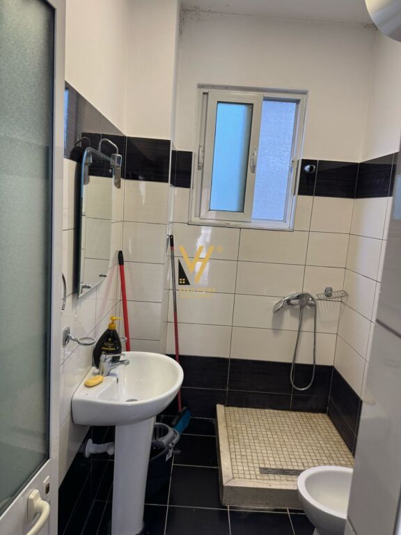 JEPET APARTAMENT 1+1+BLK ME QERA TEK 5 MAJI 45.000 LEKE