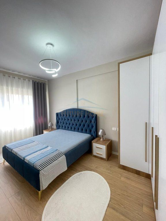 Rent, Apartment 2+1+2, Kristal Center, Paris Commune