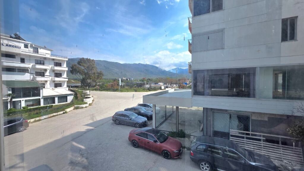 🏢 Dyqan në Shitje në Orikum – Super Okazion!