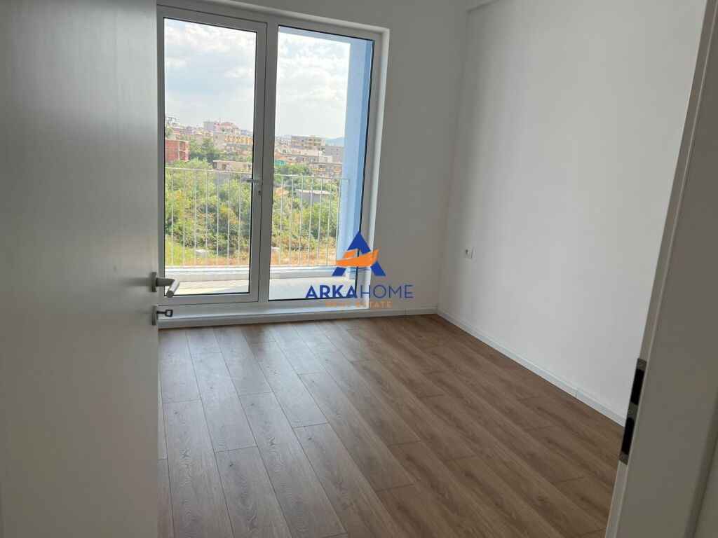 AFFITTASI APPARTAMENTO 1+1+BALCONE "REZIDENCA OXA" 35.000 LEKE