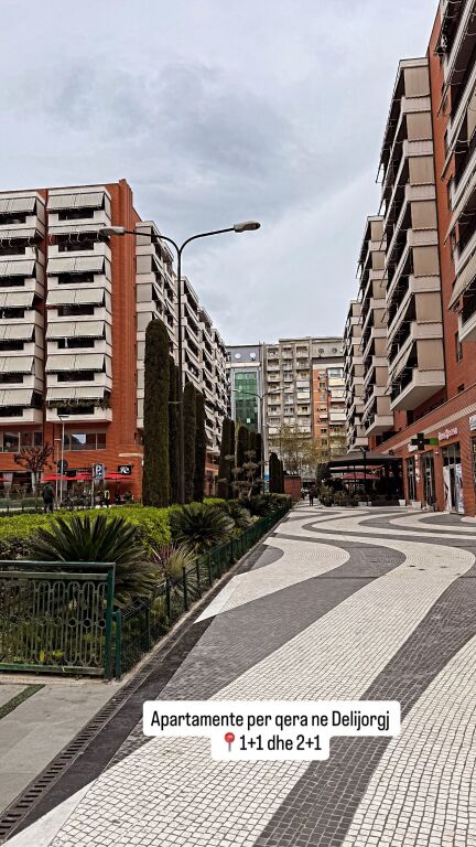 Jepet dyqan me qera ose shitet 20 m2