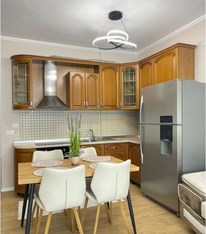 Qera, Apartament 2+1+2, Kristal Center, Komuna e Parisit