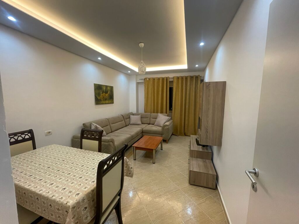 🏡 APARTAMENT ME QERA 1+1 RROTA KUQE PLAZH DURES