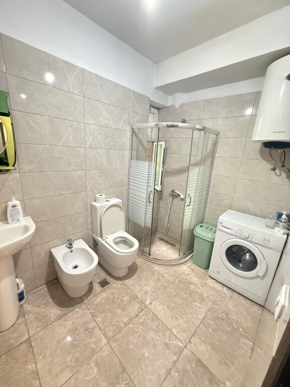 Affittasi Appartamento 1+1+1 Balcone