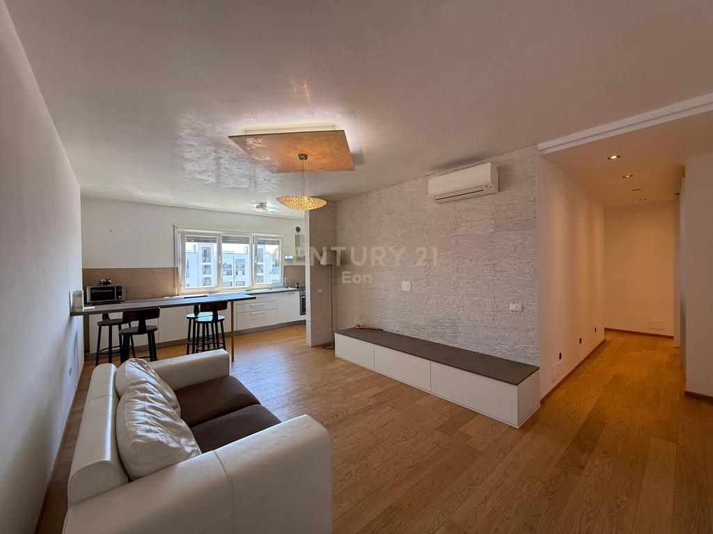 Apartament 2+1 me Depo për Shitje pranë UKD, Durres !