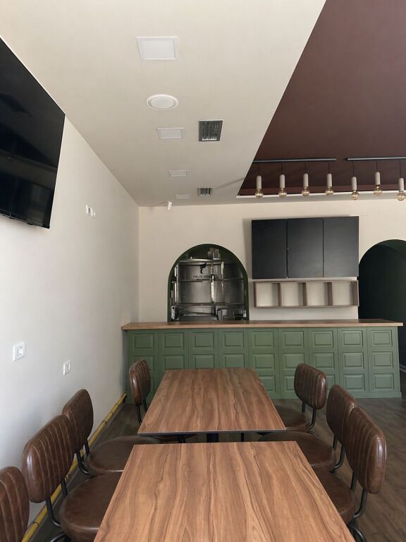 LOKAL ME QERA 82M2 STADIUMI DINAMO 100.000 LEKE FH-70660