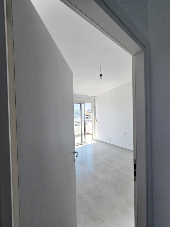 SHITET APARTAMENT 2+1 📍 QERRET, KAVAJE