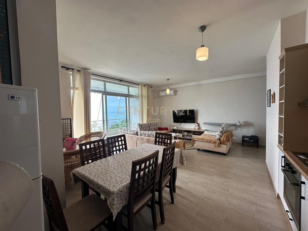 Apartament 1+1 me verande Pamje Deti Për Shitje në Currila, Durrës !