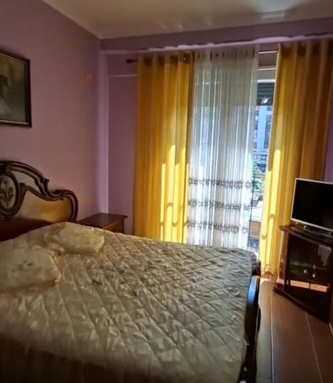 Apartment 1+1 for rent at 21 Dhjetorit!