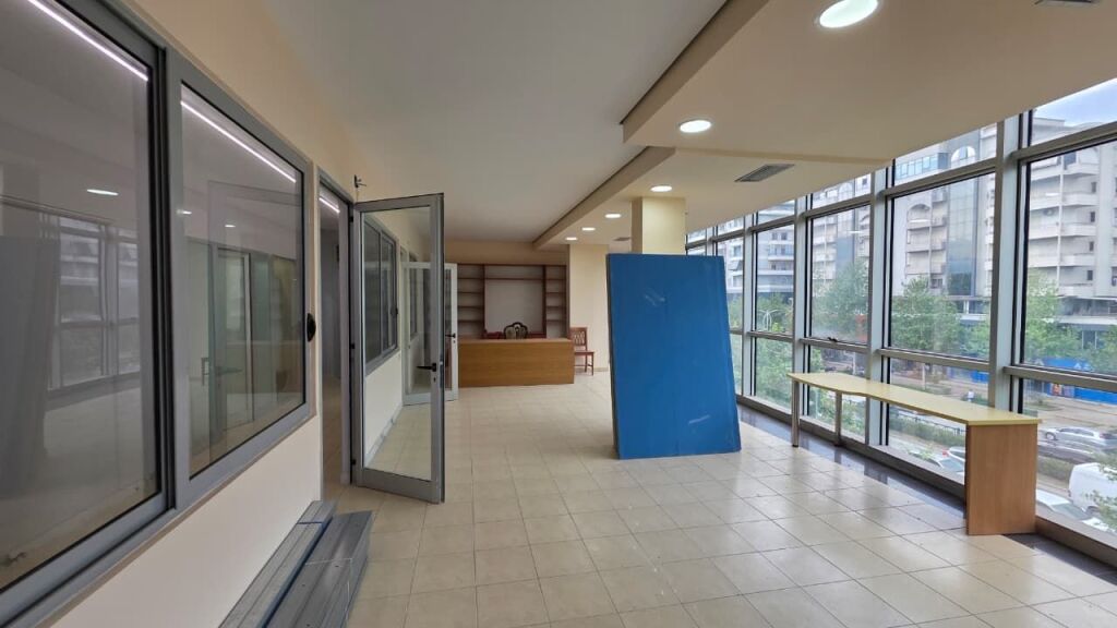 🏢 Dyqan me Qira në Transballkanike, Vlorë