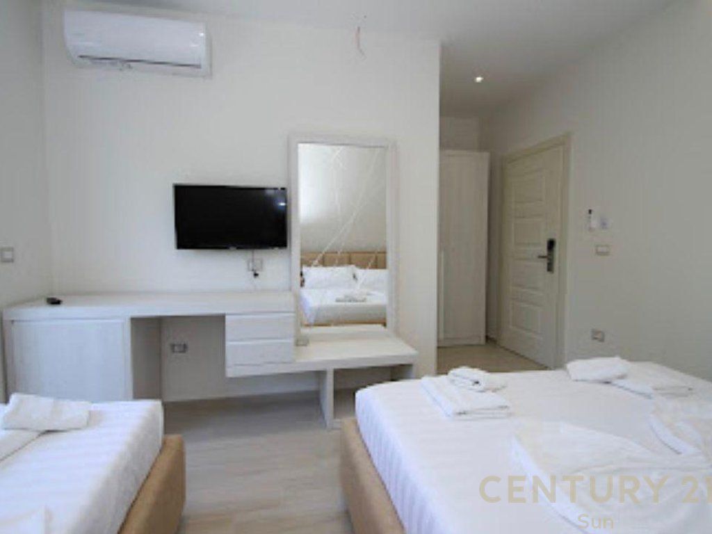 Hotel per Shitje ne Radhime!