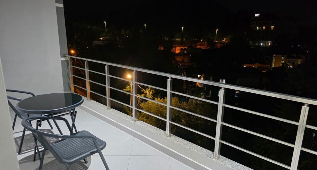 Apartament 1+1+Ballkon me Qira Rruga e  Elbasanit