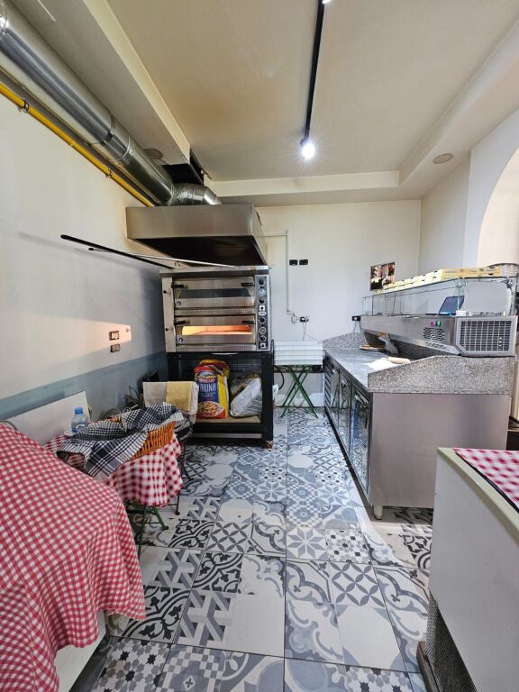 🍕 Shitet Biznes Bar–Piceri, gati për punë – me klientelë ekzistuese!🍕