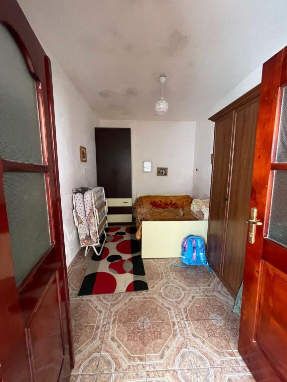 🏡 SHITET SHTËPI PRIVATE 2+1 ME OBORR TE MADH SHIJAK