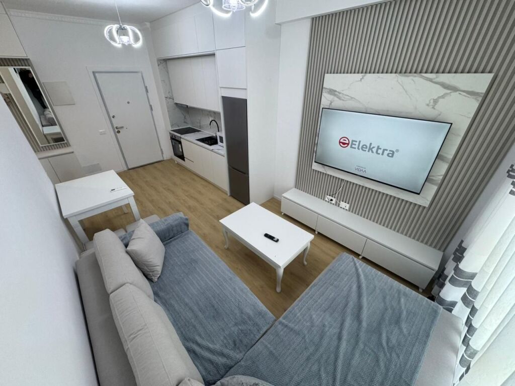 🏡 JEPET ME QERA APARTAMENT 1+1  📍 Vendndodhja: Ali Demi, Kompleksi Kadiu