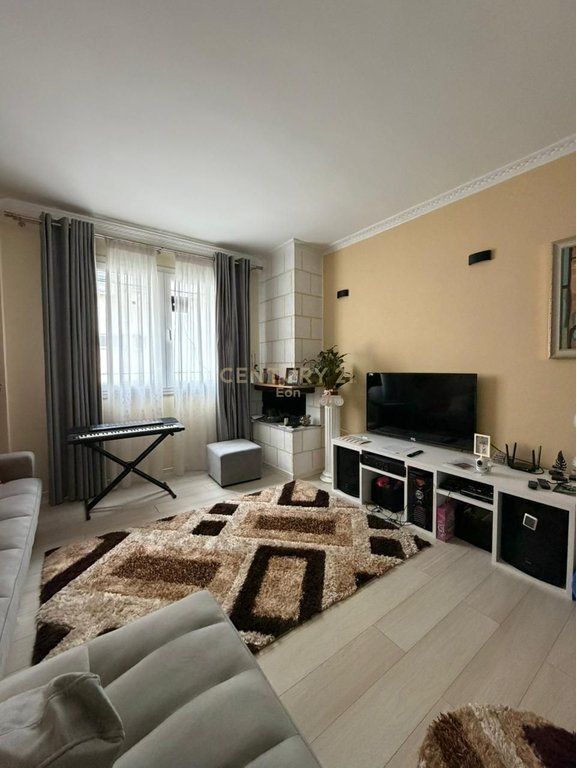 VILE 3-KATESHE PER SHITJE |PRANE SHESHIT PRANVERA ,QENDER DURRES !