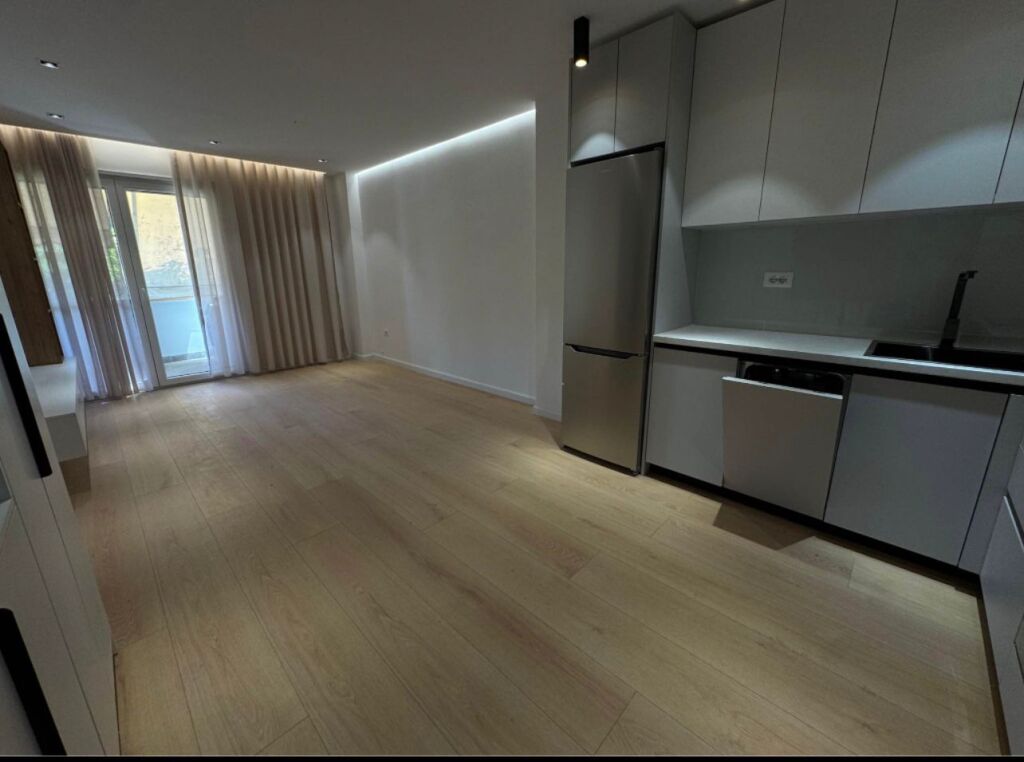 APARTAMENT 1+1 PER SHITJE TEK BRRYLI