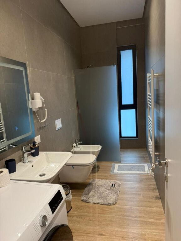 Appartamento 2+1+2 + posto auto in affitto , Square 21