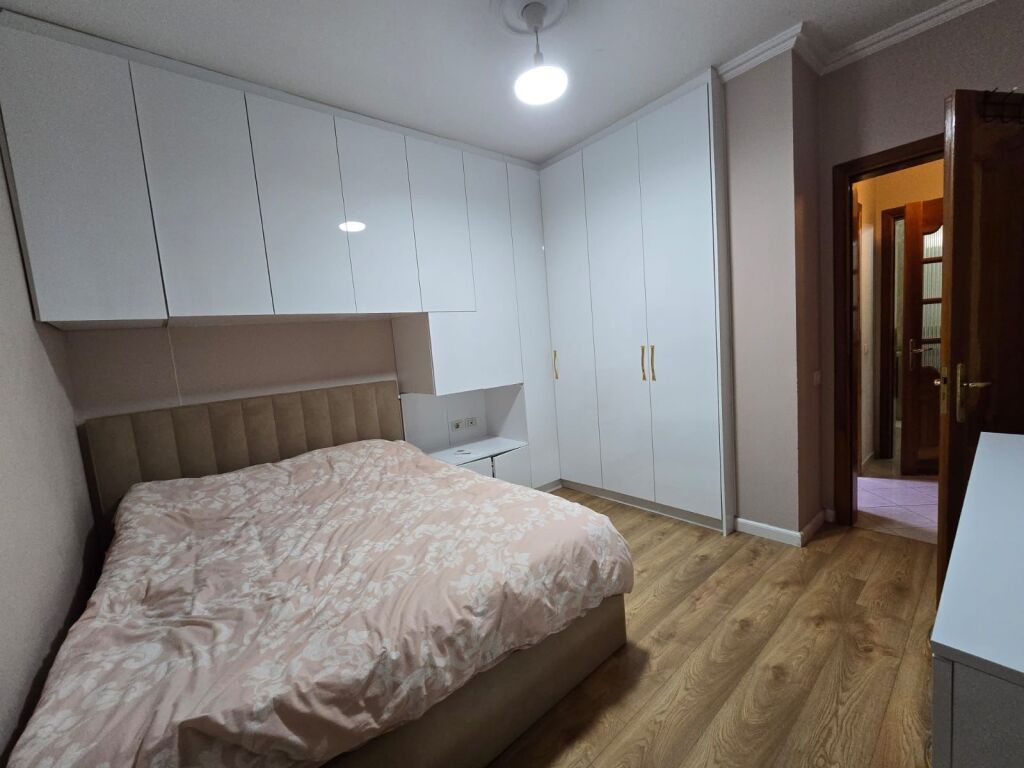 Appartamento 2+1 in affitto in Via Kavaja,