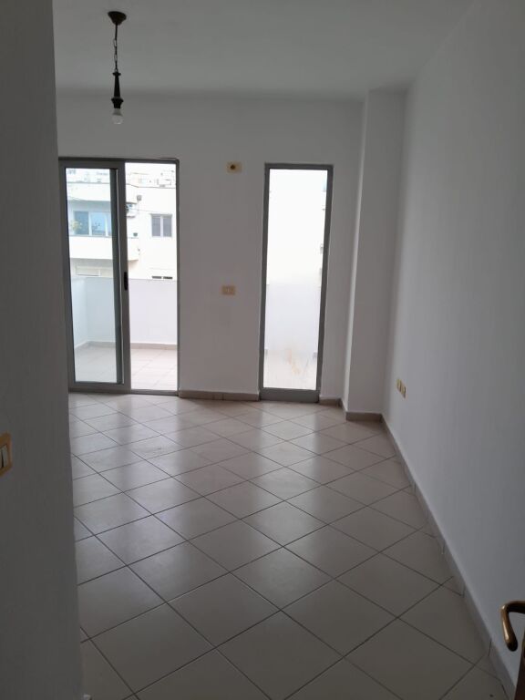 Apartment 2+1 Empty for rent at Kristal Center