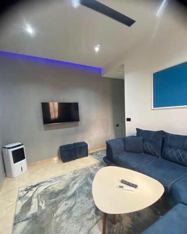 Appartamento in affitto 2+1 - 📍Kthesa Kamzes, zona e Treshit