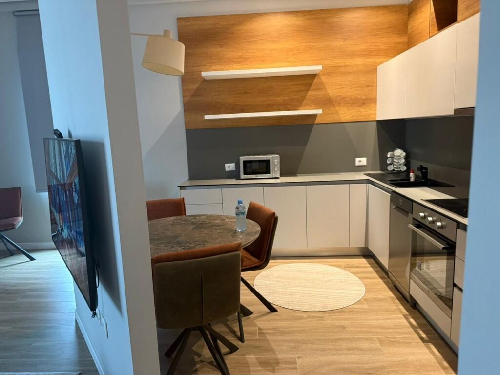 Appartamento 2+1+2 + posto auto in affitto , Square 21