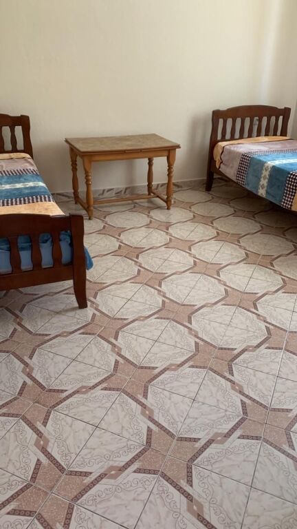 Qera | Shtëpi private 2 + 1 afer Kompleksit Grand | Ali Demi | 420 €/muaj