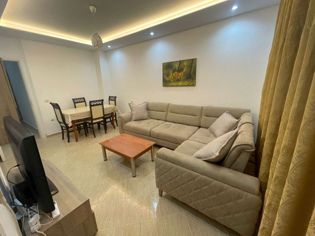 🏡 APARTAMENT ME QERA 1+1 RROTA KUQE PLAZH DURES