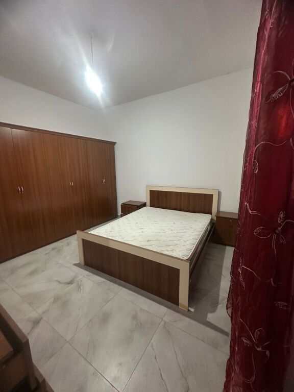 Affitto 2+1 +parcheggio : Allias : Prezzo 370 mila lek al mese