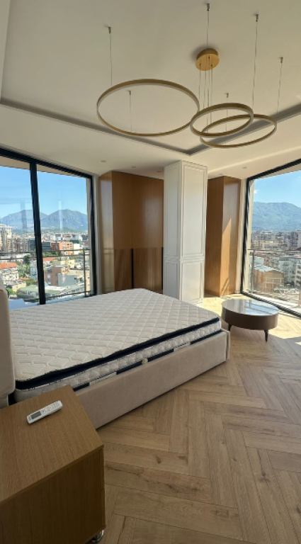 🏡 APARTAMENT 2+1 ME QIRA – Golden Tower, Mine Peza