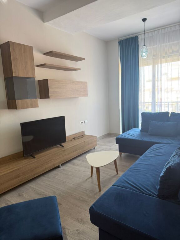 For rent in Xhamllik