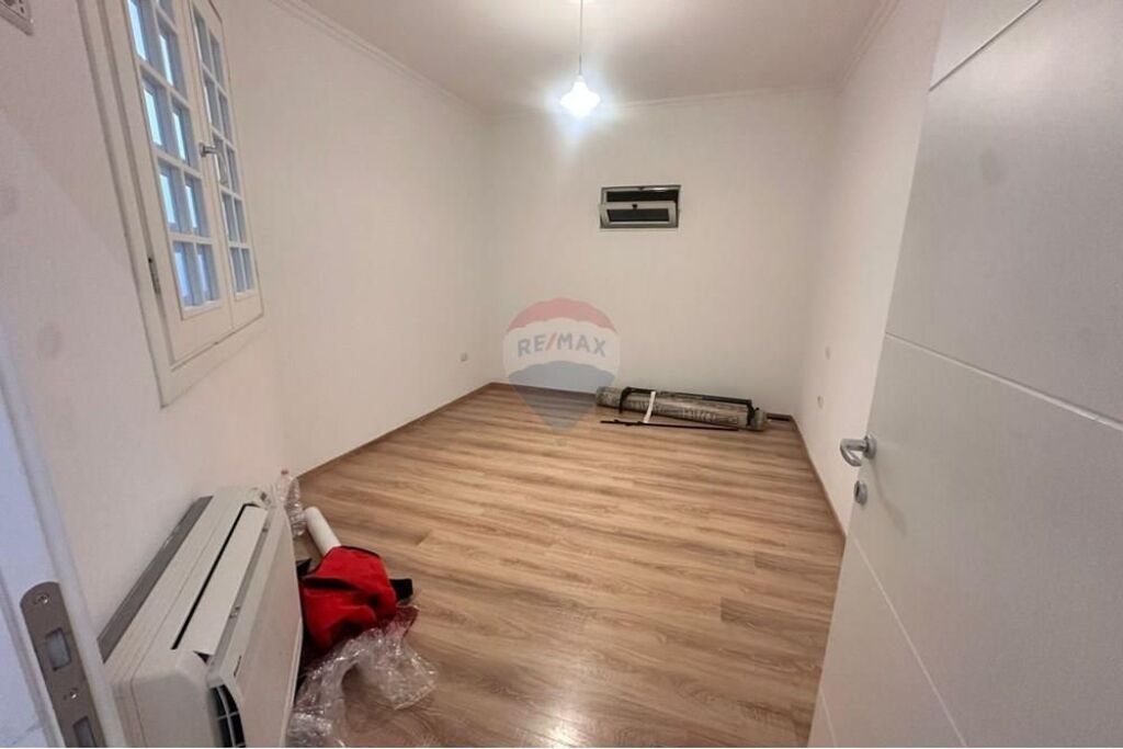 Apartament 3+1+2 me qera Pazari Ri